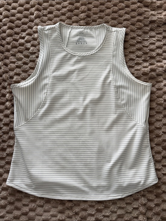 Sincerley Jules Tops - Striped White Performance Tank Top for Women
